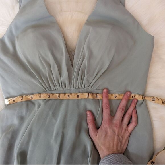 Jenny Yoo Ryan Chiffon Plunging V Neck Dress 10*** BHLDN Morning Mist green - Picture 11 of 16